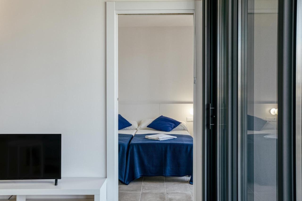 Pelosa Apartment Roses Eksteriør billede