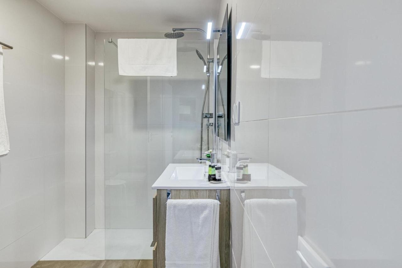 Pelosa Apartment Roses Eksteriør billede